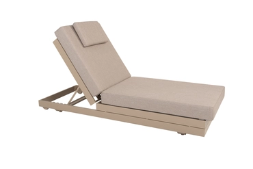 Cali sunbed latte met kussen zijkant, 4 Seasons Outdoor, tuincentrumoutlet.com